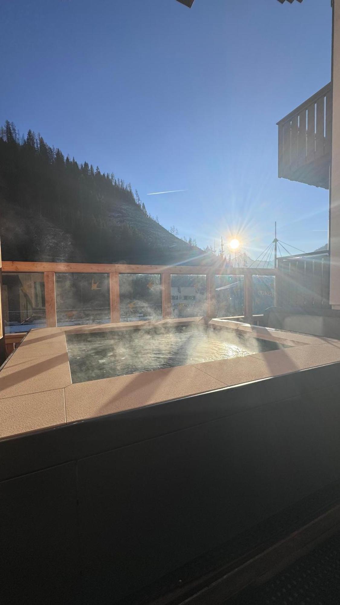 Naturae Lodge Wellness & Spa Alleghe Buitenkant foto